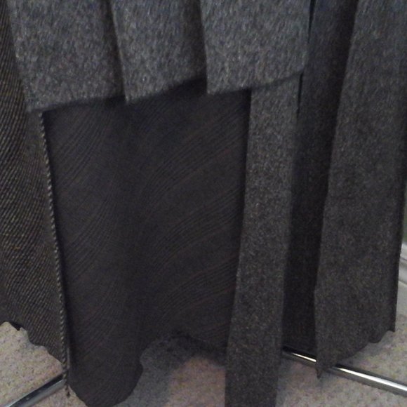 Betty Barclay Brown Wool Skirt, UK18 - Picture 5 of 7